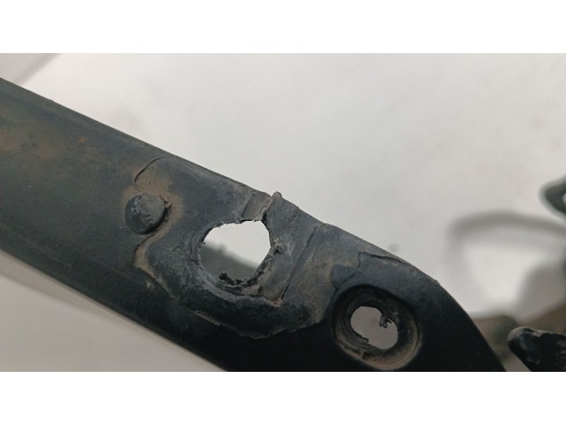 Recambio de paragolpes delantero para mercedes-benz clk (c209) clk 270 cdi (209.316) referencia OEM IAM   