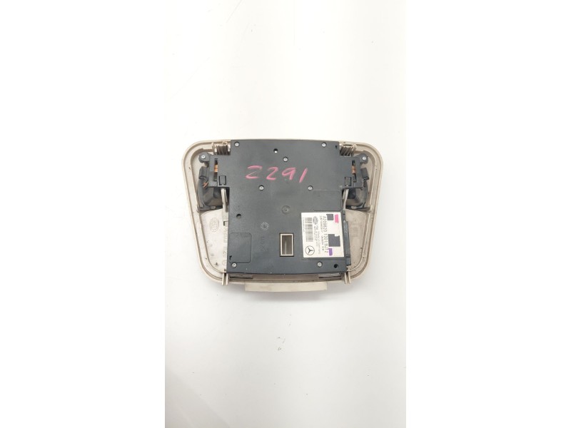 Recambio de luz interior para mercedes-benz clk (c209) clk 270 cdi (209.316) referencia OEM IAM A2098201301  
							