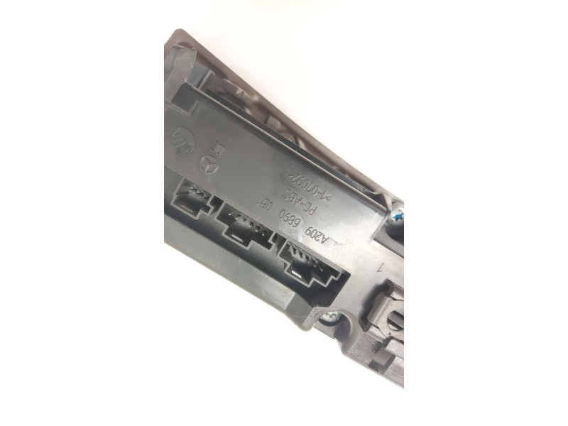 Recambio de mando multifuncion para mercedes-benz clk (c209) clk 270 cdi (209.316) referencia OEM IAM A2096890031  