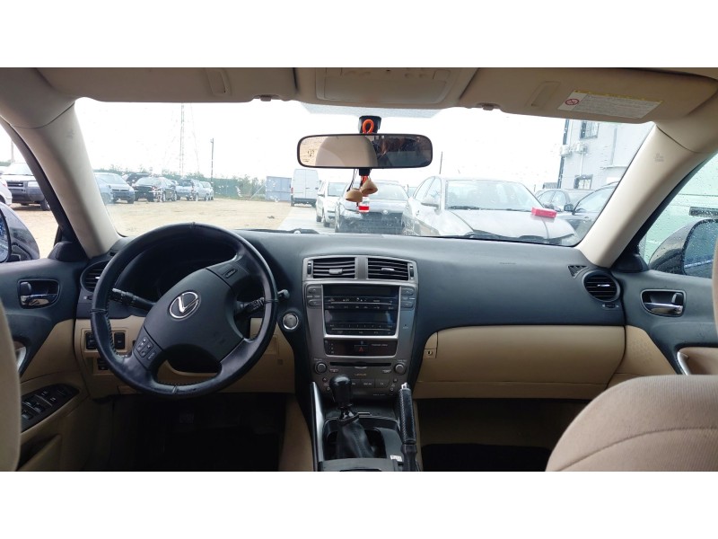 lexus is ii (_e2_) del año 2006