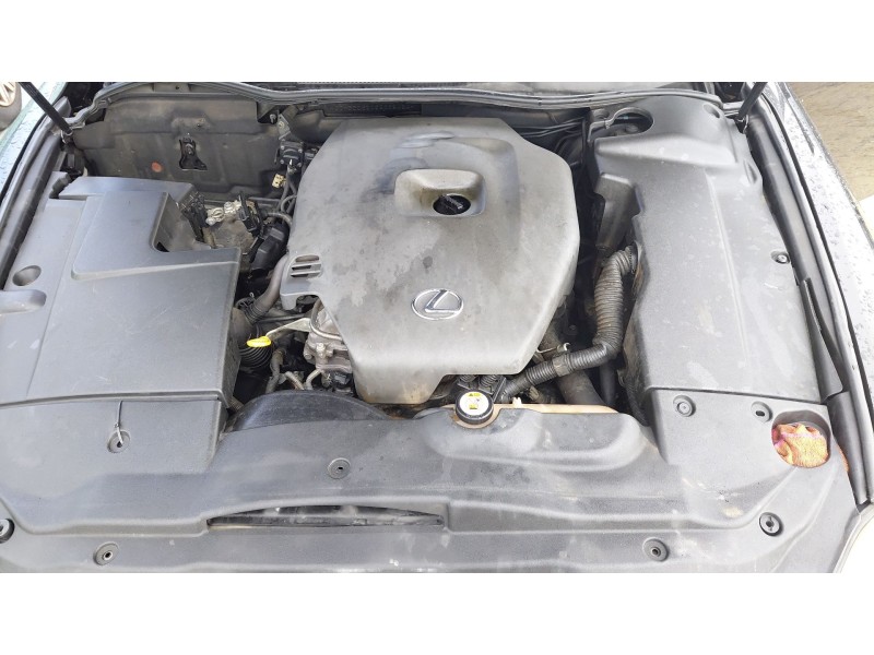 lexus is ii (_e2_) del año 2006
							