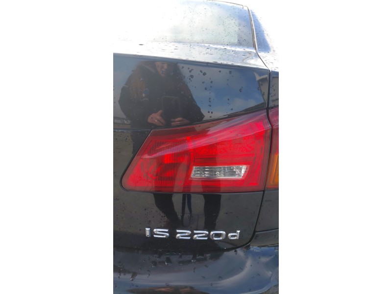 Recambio de piloto trasero derecho interior para lexus is ii (_e2_) 220d (ale20) referencia OEM IAM   
							