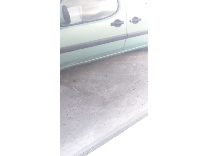 Recambio de puerta trasera derecha para lexus is ii (_e2_) 220d (ale20) referencia OEM IAM   