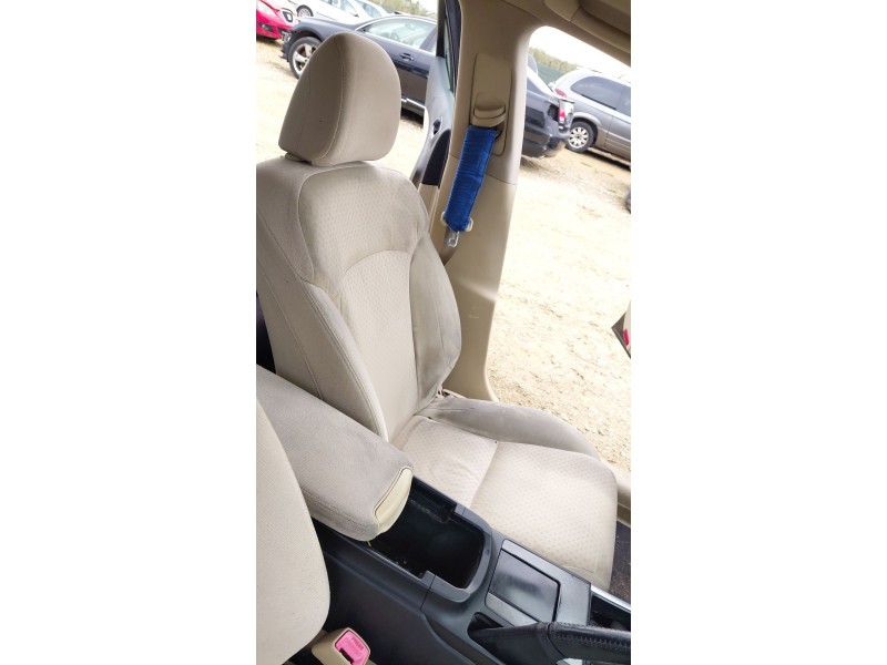 Recambio de asiento delantero izquierdo para lexus is ii (_e2_) 220d (ale20) referencia OEM IAM   