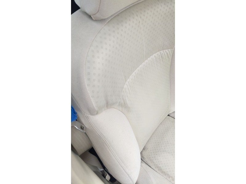 Recambio de asiento delantero derecho para lexus is ii (_e2_) 220d (ale20) referencia OEM IAM   