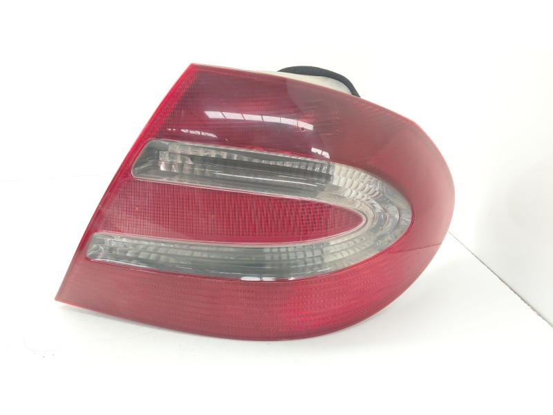 Recambio de piloto trasero derecho para mercedes-benz clk (c209) clk 270 cdi (209.316) referencia OEM IAM A2098200264  
							