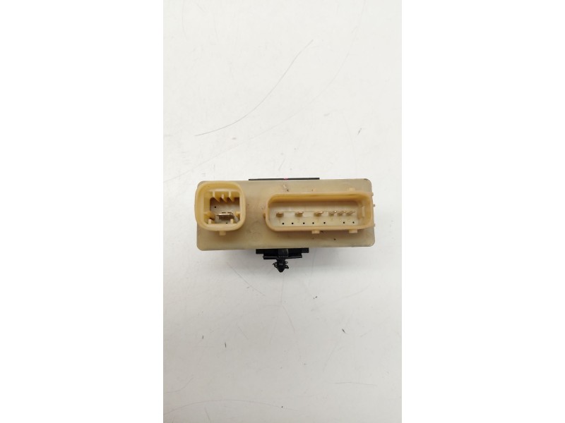 Recambio de modulo electronico para peugeot 3008 i monospace (0u_) 1.6 hdi referencia OEM IAM 9662570880  
							