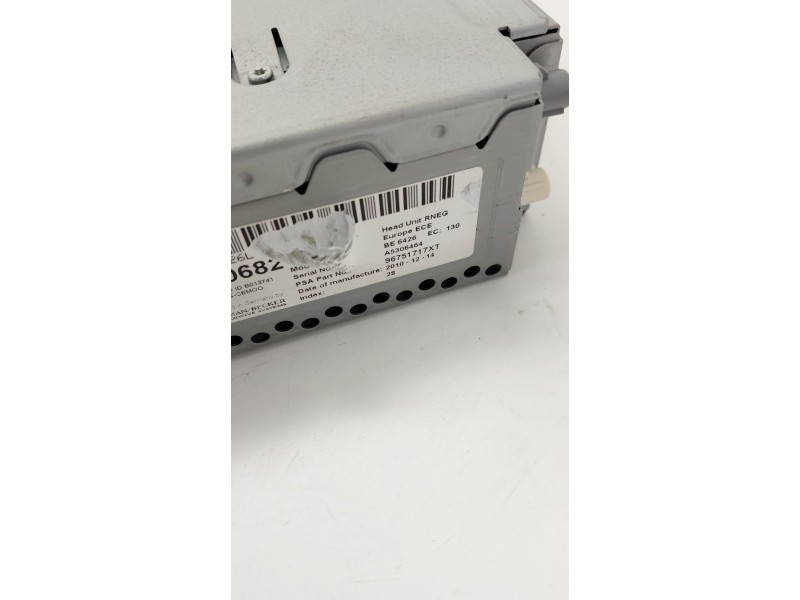 Recambio de sistema audio / radio cd para peugeot 3008 i monospace (0u_) 1.6 hdi referencia OEM IAM 96751717XT  
							