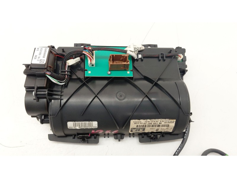 Recambio de pantalla multifuncion para peugeot 3008 i monospace (0u_) 1.6 hdi referencia OEM IAM 96735367ZD  
							