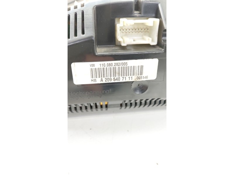 Recambio de cuadro instrumentos para mercedes-benz clk (c209) clk 270 cdi (209.316) referencia OEM IAM A2095407111  