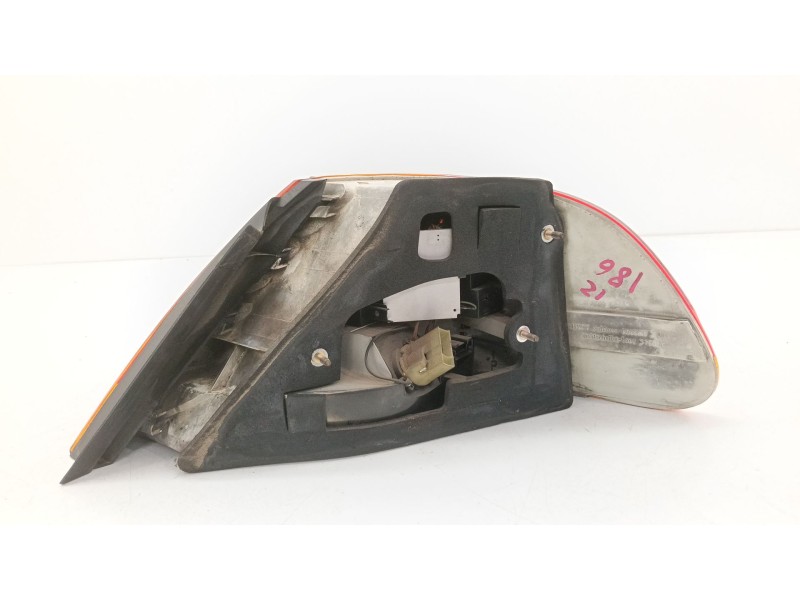 Recambio de piloto trasero izquierdo para bmw serie 7 (e65/e66) 730d referencia OEM IAM   
							