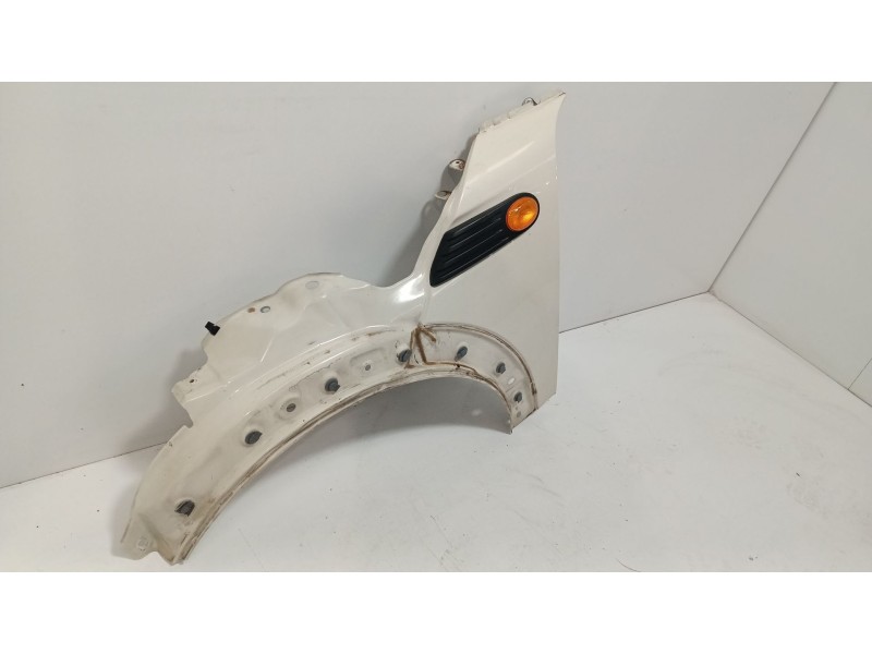 Recambio de aleta delantera izquierda para mini mini (r56) one referencia OEM IAM   
							