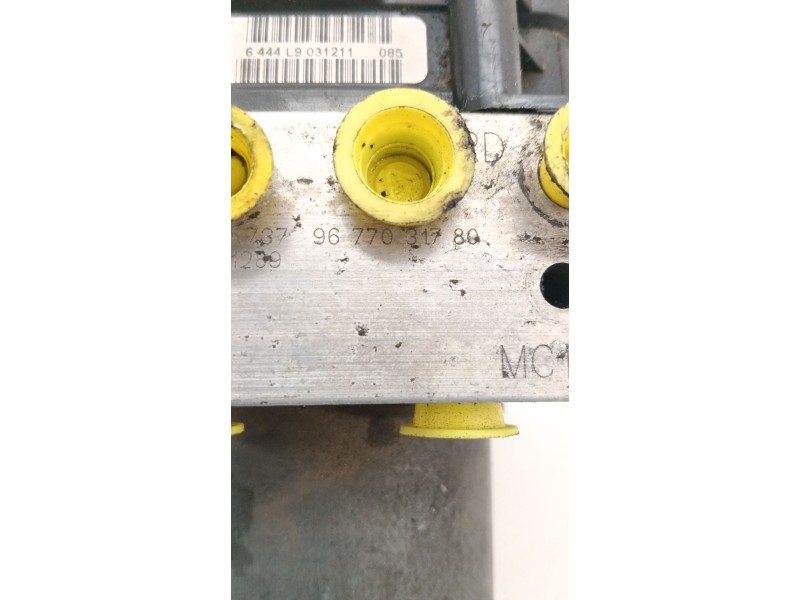 Recambio de abs para peugeot 508 i (8d_) 1.6 hdi referencia OEM IAM 9677031780  