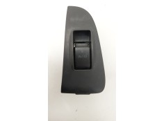 Recambio de mando elevalunas trasero izquierdo para toyota avensis sedán (_t25_) 1.8 (zzt251_) referencia OEM IAM 7427205020  