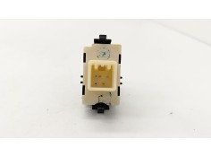 Recambio de mando elevalunas trasero derecho para toyota avensis sedán (_t25_) 1.8 (zzt251_) referencia OEM IAM 8481005050   2