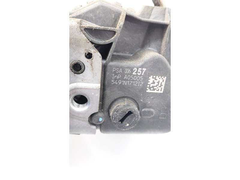 Recambio de cerradura puerta delantera derecha para peugeot 508 i (8d_) 1.6 hdi referencia OEM IAM 006257  