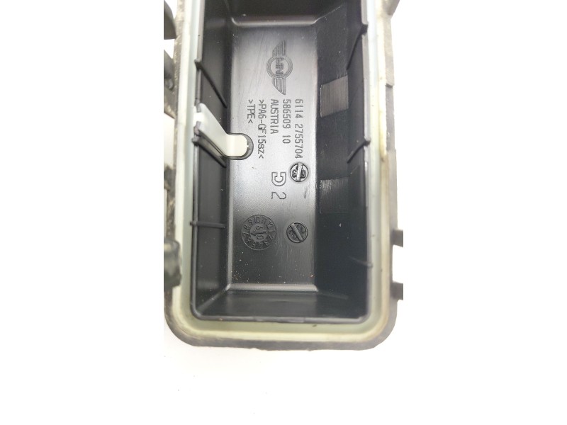 Recambio de caja reles / fusibles para mini mini (r56) one referencia OEM IAM 61142755704  