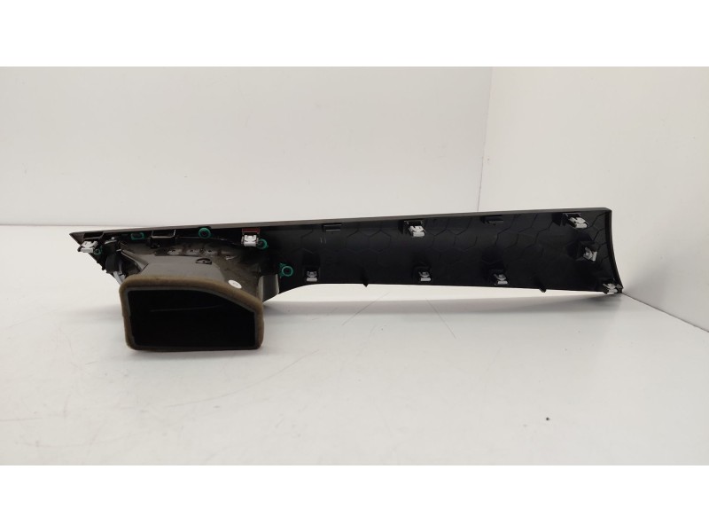 Recambio de rejilla aireadora para opel astra k (b16) 1.6 cdti (68) referencia OEM IAM 39079556  