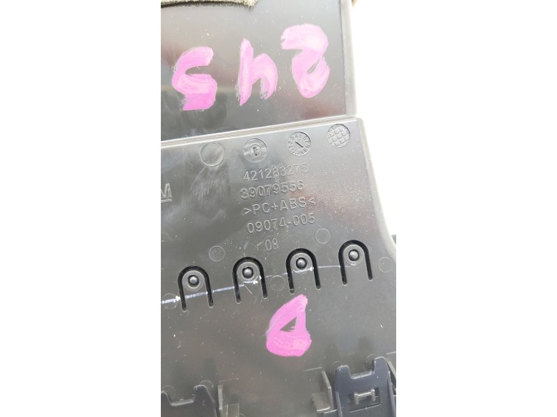 Recambio de rejilla aireadora para opel astra k (b16) 1.6 cdti (68) referencia OEM IAM 39079556  
							