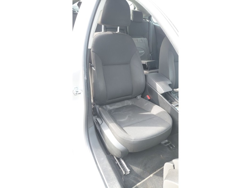 Recambio de asiento delantero derecho para opel insignia a (g09) 2.0 cdti (68) referencia OEM IAM   