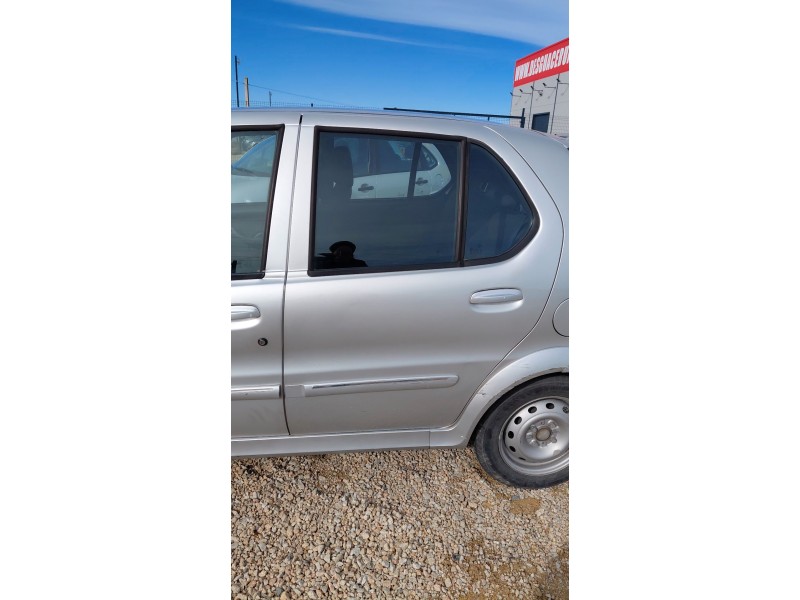 Recambio de puerta trasera izquierda para tata indica 1.4 elegance referencia OEM IAM   