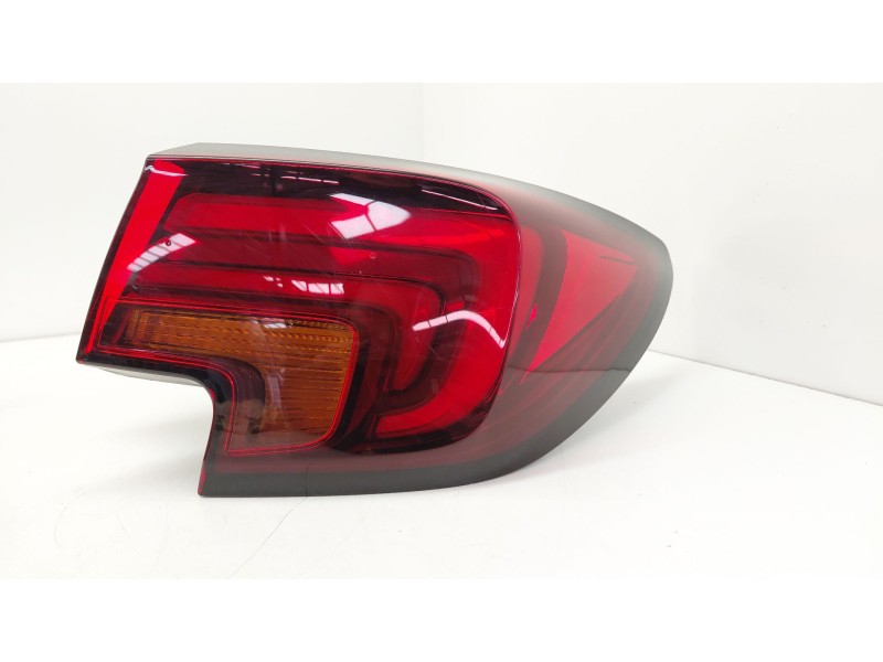 Recambio de piloto trasero derecho para opel astra k (b16) 1.6 cdti (68) referencia OEM IAM 39015946  