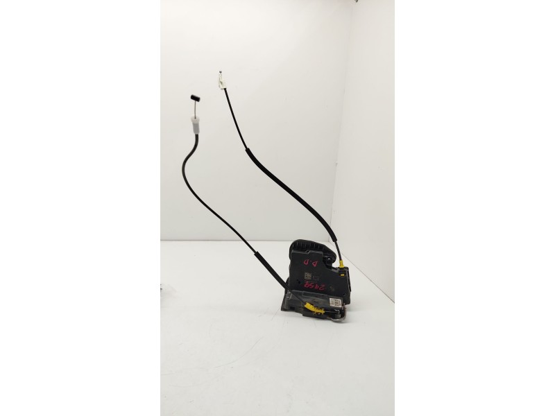 Recambio de cerradura puerta delantera derecha para opel astra k (b16) 1.6 cdti (68) referencia OEM IAM 13597530  
							