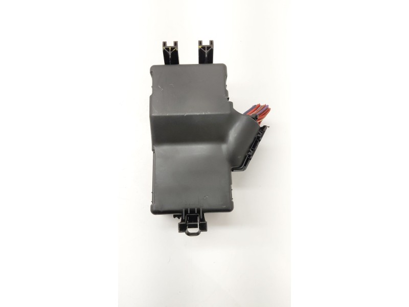 Recambio de caja reles / fusibles para opel astra k (b16) 1.6 cdti (68) referencia OEM IAM 1553369701  