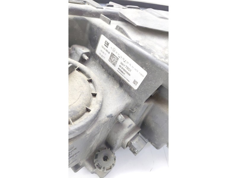 Recambio de faro derecho para opel astra k (b16) 1.6 cdti (68) referencia OEM IAM 39077801  