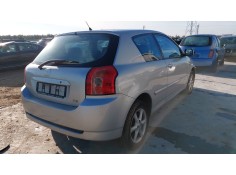 toyota corolla (_e12_) del año 2003