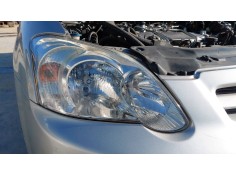 Recambio de faro derecho para toyota corolla (_e12_) 2.0 d-4d (cde120r_, cde120l_) referencia OEM IAM   