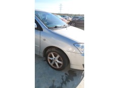 Recambio de aleta delantera derecha para toyota corolla (_e12_) 2.0 d-4d (cde120r_, cde120l_) referencia OEM IAM   