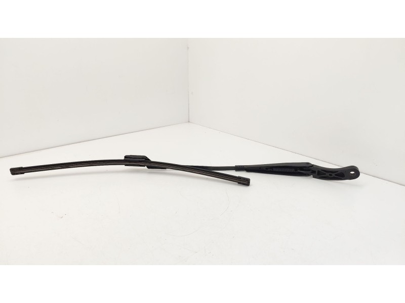 Recambio de brazo limpia delantero derecho para opel astra k (b16) 1.6 cdti (68) referencia OEM IAM 97036203  
							