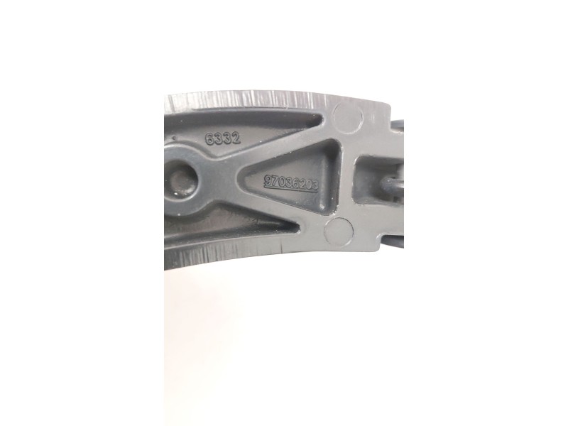 Recambio de brazo limpia delantero derecho para opel astra k (b16) 1.6 cdti (68) referencia OEM IAM 97036203  