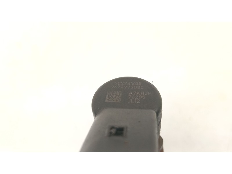Recambio de inyector para peugeot 3008 i monospace (0u_) 1.6 hdi referencia OEM IAM 9674973080  