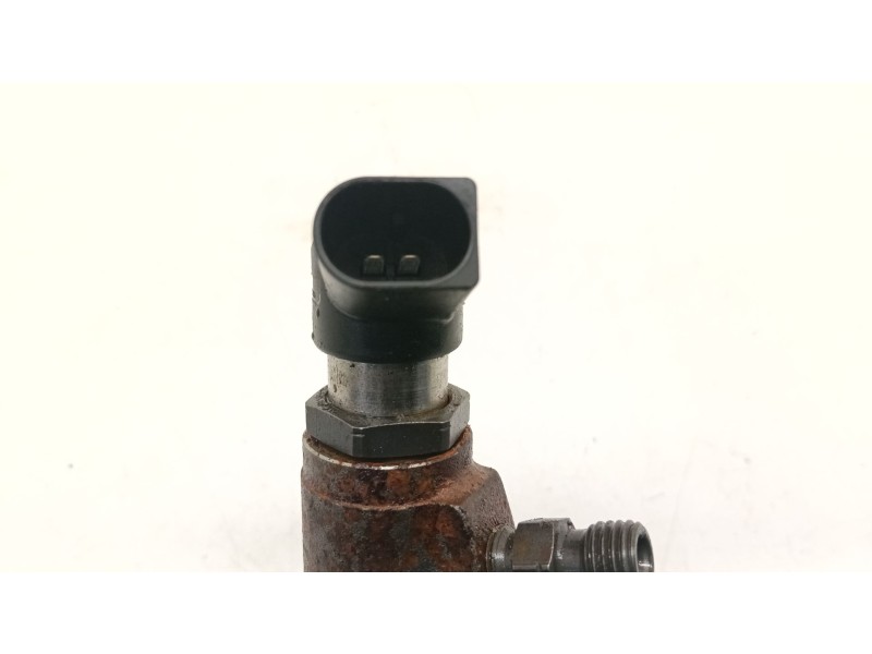 Recambio de inyector para peugeot 3008 i monospace (0u_) 1.6 hdi referencia OEM IAM 9802448680  
							