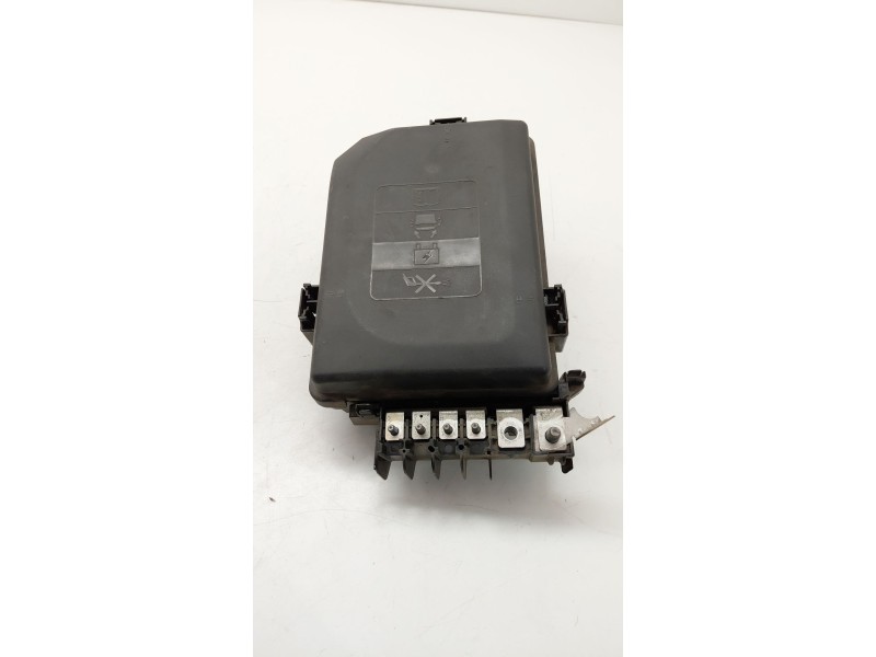 Recambio de caja reles / fusibles para opel astra k (b16) 1.6 cdti (68) referencia OEM IAM 39040853  
							