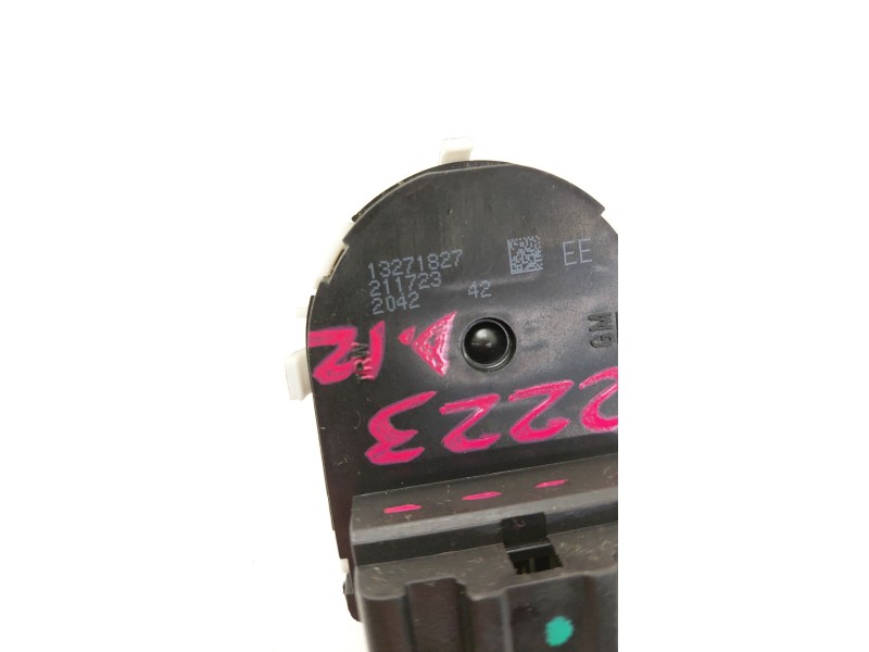 Recambio de mando retrovisor para opel meriva b monospace (s10) 1.7 cdti (75) referencia OEM IAM 13271827  
							