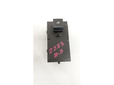 Recambio de mando elevalunas delantero derecho para opel meriva b monospace (s10) 1.7 cdti (75) referencia OEM IAM 13301886  