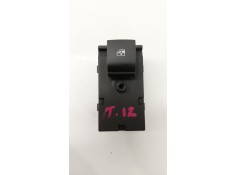 Recambio de mando elevalunas trasero izquierdo para opel astra j sports tourer (p10) 1.7 cdti (35) referencia OEM IAM 13301888  