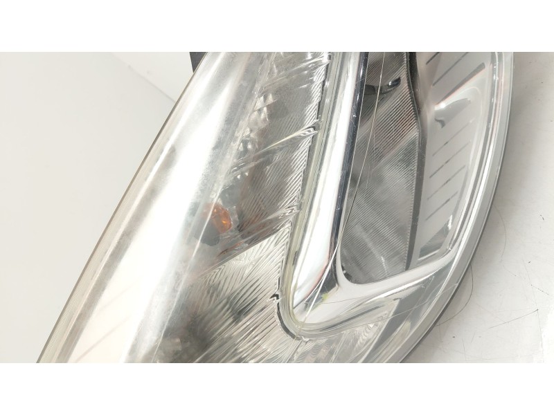 Recambio de faro derecho para opel meriva b monospace (s10) 1.7 cdti (75) referencia OEM IAM 13253630  
							