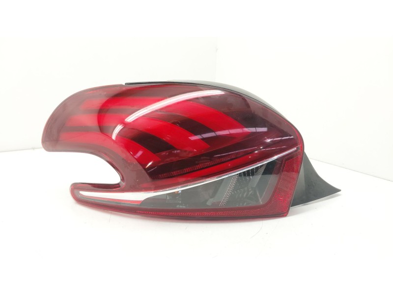 Recambio de piloto trasero izquierdo para peugeot 208 i (ca_, cc_) 1.6 bluehdi 100 referencia OEM IAM 9810343080  