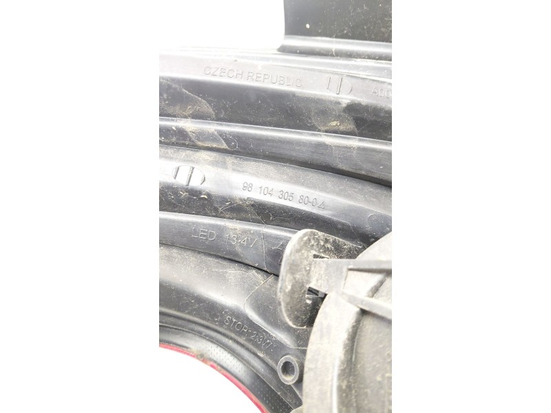 Recambio de piloto trasero derecho para peugeot 208 i (ca_, cc_) 1.6 bluehdi 100 referencia OEM IAM 9810430580  