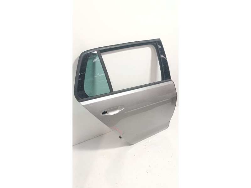 Recambio de puerta trasera derecha para volkswagen golf vii lim. (5g1) advance bluemotion referencia OEM IAM   