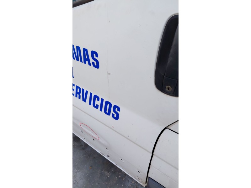 Recambio de puerta delantera izquierda para nissan primastar furgoneta (x83) 1.9 dci 100 referencia OEM IAM   
							