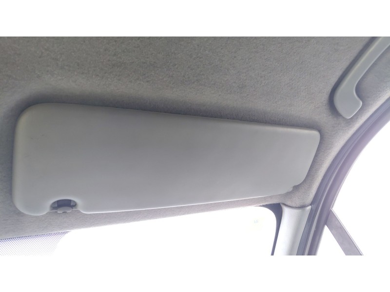 Recambio de parasol derecho para nissan primastar furgoneta (x83) 1.9 dci 100 referencia OEM IAM   