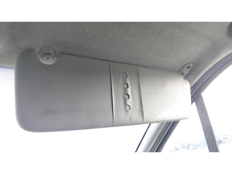 Recambio de parasol derecho para nissan primastar furgoneta (x83) 1.9 dci 100 referencia OEM IAM   