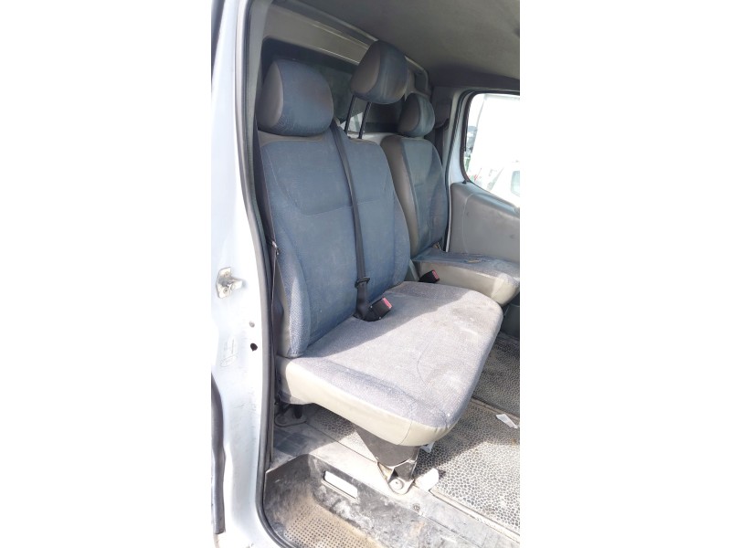 Recambio de asiento delantero derecho para nissan primastar furgoneta (x83) 1.9 dci 100 referencia OEM IAM   