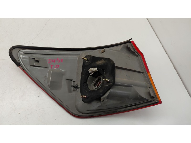 Recambio de piloto trasero derecho para lexus is ii (_e2_) 220d (ale20) referencia OEM IAM   