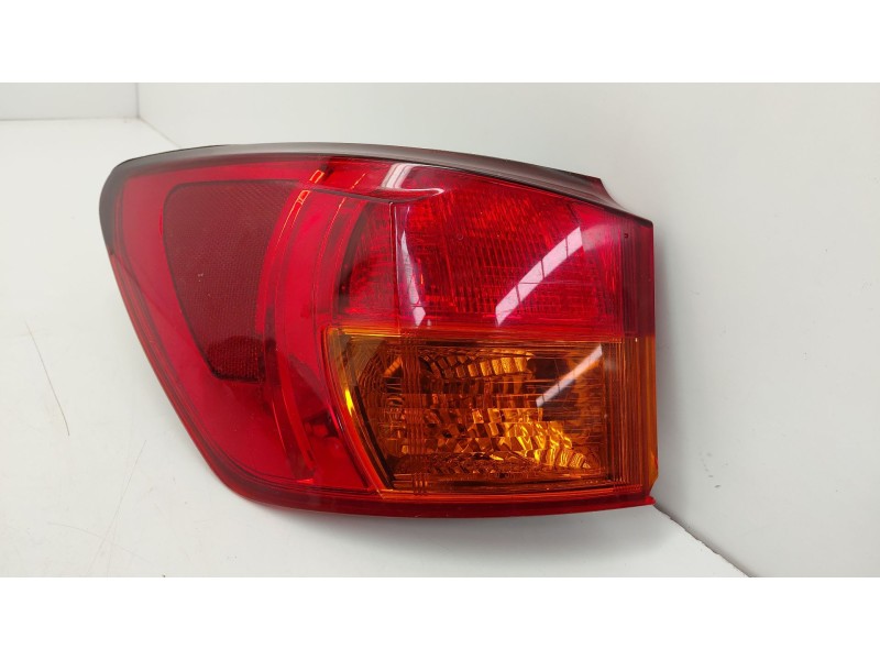 Recambio de piloto trasero izquierdo para lexus is ii (_e2_) 220d (ale20) referencia OEM IAM   